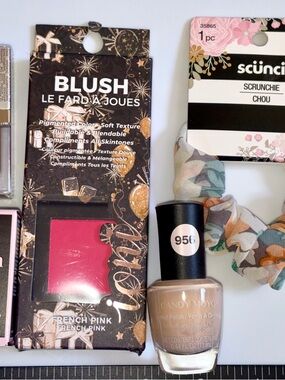 5 PC Summer Makeup Bundle: Revlon foundation, Stila Lip, blush, nail polish,hair